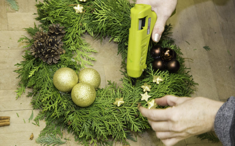 Výroba adventních věnců
