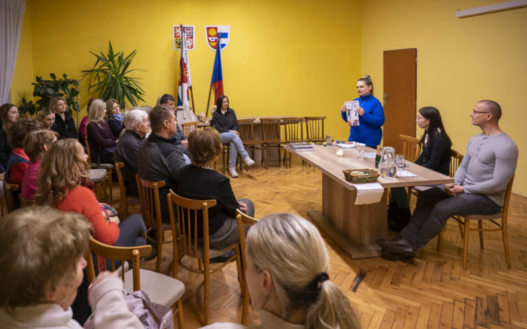 Autorské čtení