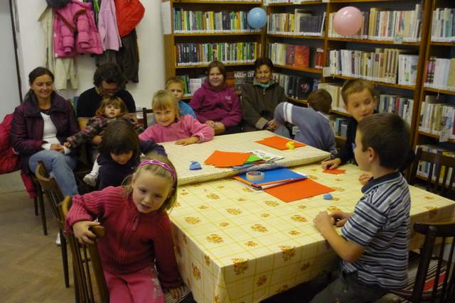 Foto: Pasování prvňáčků na čtenáře