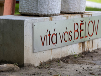 Vítací pylon