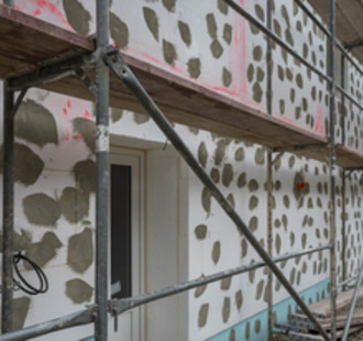 Práce na hasičské zbrojnici