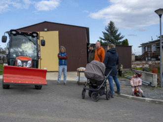 Představení nového obecního traktůrku