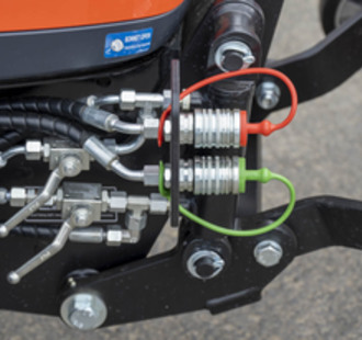 Představení nového obecního traktůrku