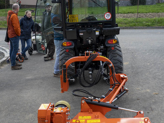 Představení nového obecního traktůrku