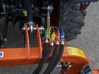 Představení nového obecního traktůrku