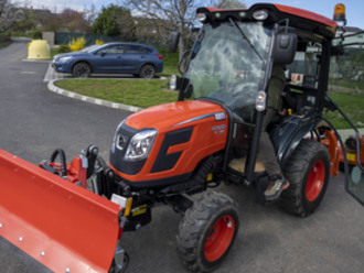 Představení nového obecního traktůrku