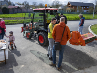 Představení nového obecního traktůrku