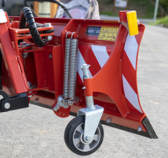 Představení nového obecního traktůrku