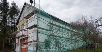 Práce na hasičské zbrojnici