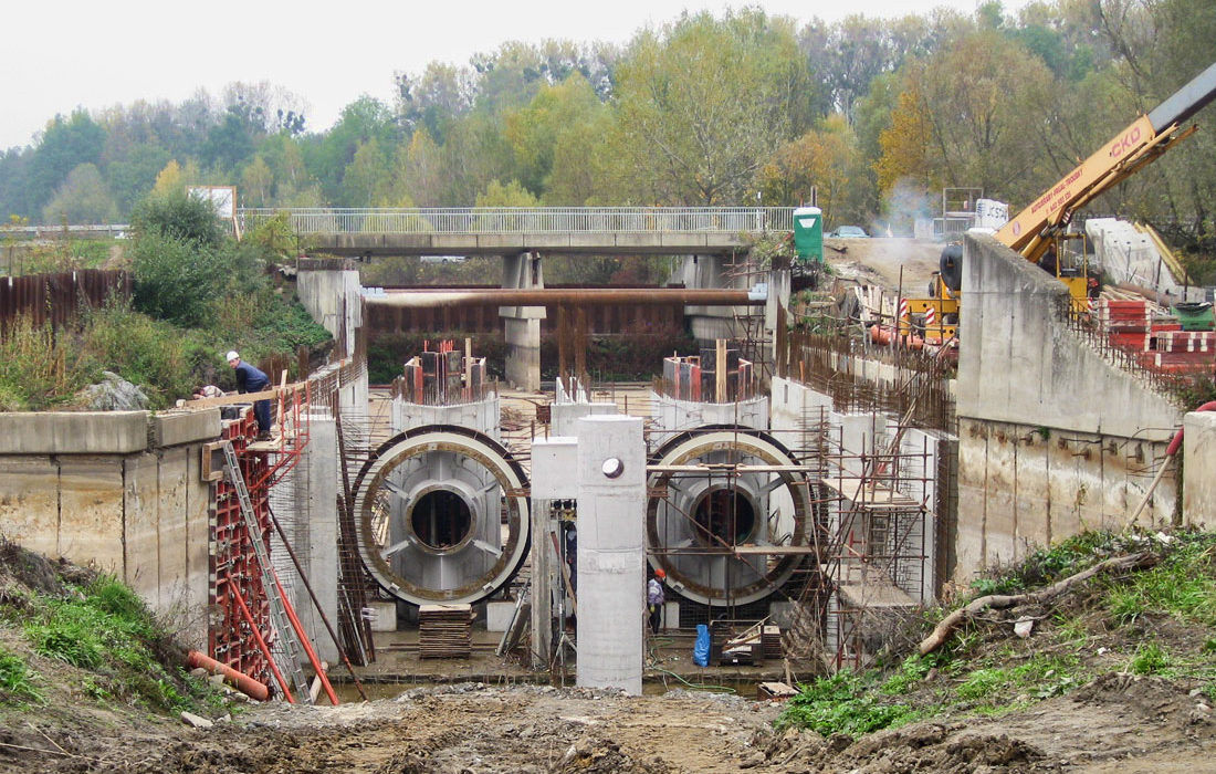 Vodní elektrárna, stavba