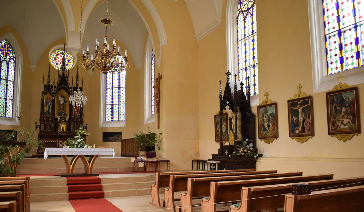 Noc kostelů